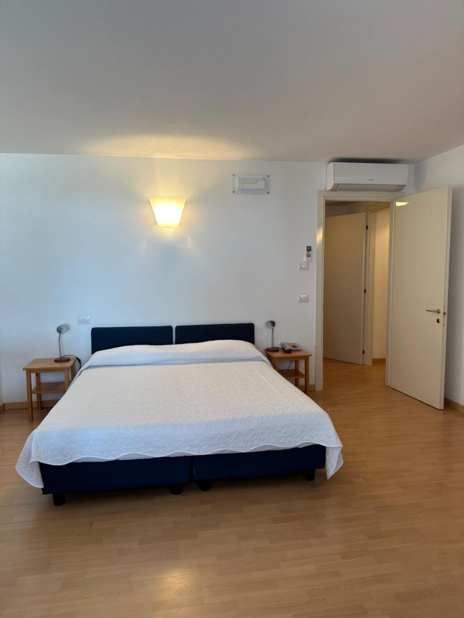 Nauthotel Grado Exteriör bild